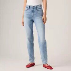NWT Levi's 80's Mom Jeans Sz 26
